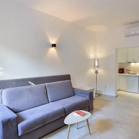 Lejlighedshotel Elia Portou Luxury